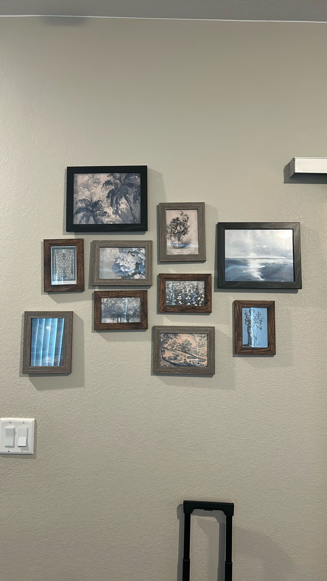Frames With Printed Paintings