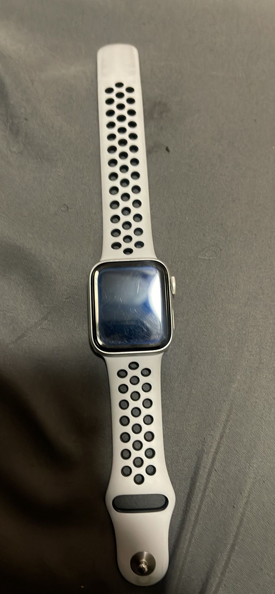 Apple Watch SE