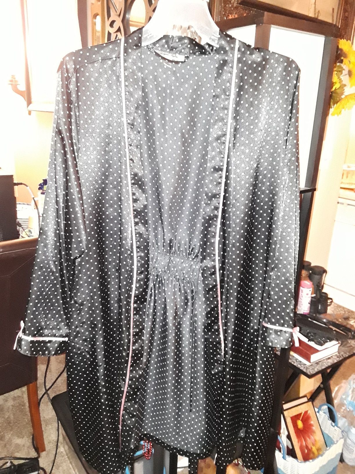 Morgan Taylor silk robe plus size 1x/2x