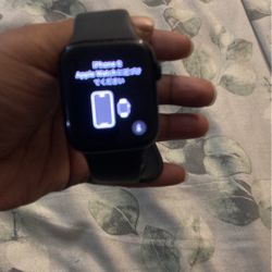 Apple Watch SE Gen 2 44m