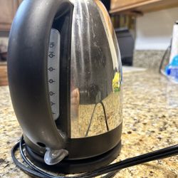Aroma SS Electric Kettle ($5)