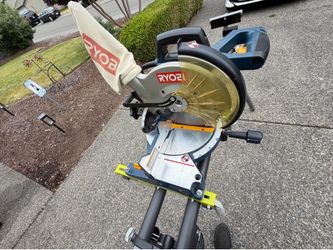 Ryobi Saw with stand