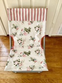**** Adorable Shabby Chic Kid Beach Chair - Pls Read Description ****