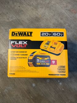 Dewalt DCB609C – 9Ah FLEXVOLT battery + Fast Charger — $220