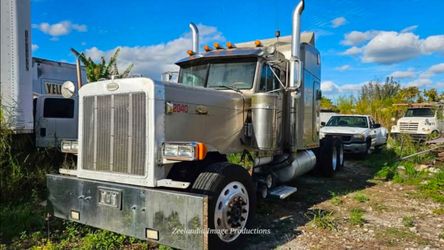 PETERBILT 379 LONG HOOD 1998
