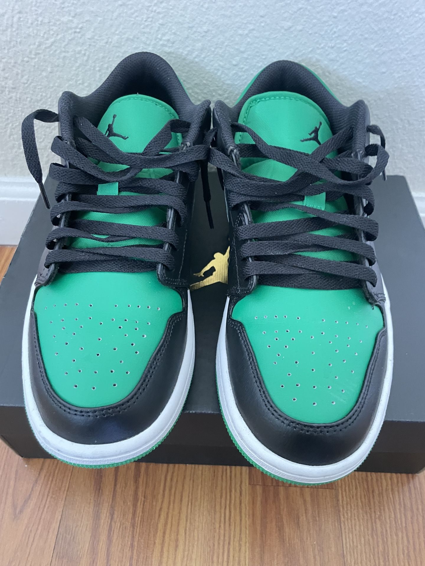 Low Top Air Jordan