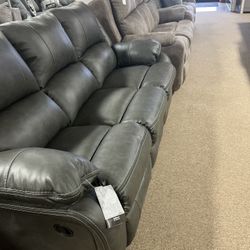 Nice Stylish Leather Reclining Couch!
