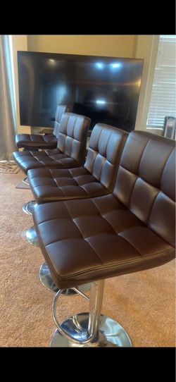 4 Barstools GREAT price