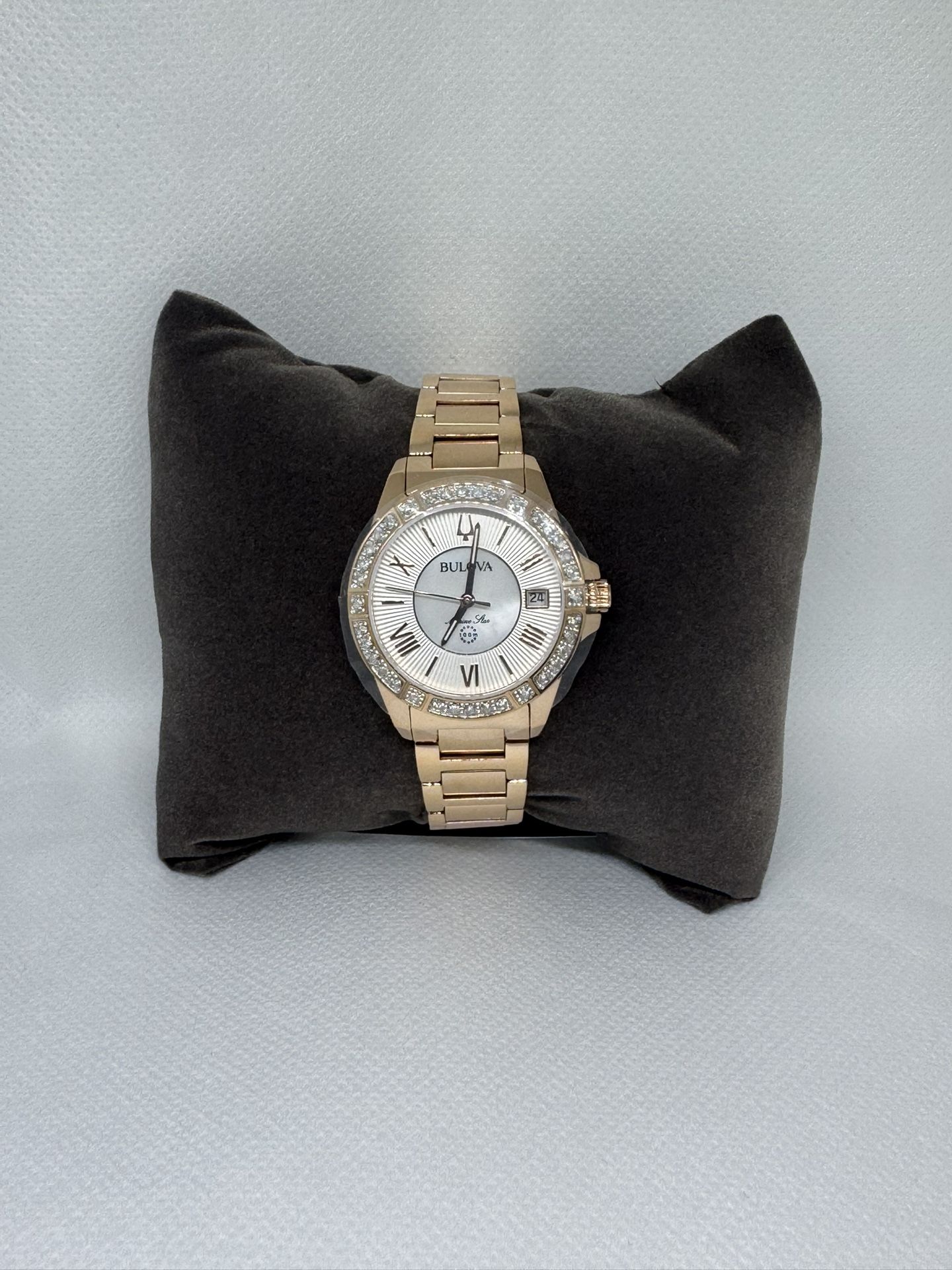 Bulova Marine Star Women’s Watch – Rose Gold – 98R295 – 32mm – Elegant & Sporty
