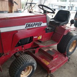 Snapper Garden Tractor 3 Point Hitch And Scraper Blade