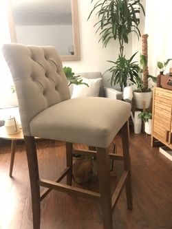 Threshold brookline deals tufted bar stool