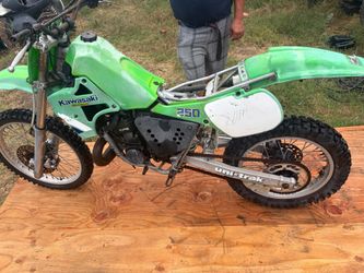 Kawasaki dirt bike