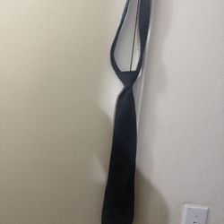 Burberry 100% silk tie. 100% authentic 