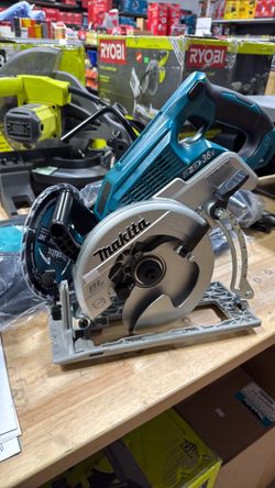 Makita 7-1/4 rear circular saw kit