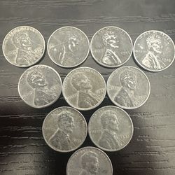 1943 - Steel Pennies. 12 Included. 