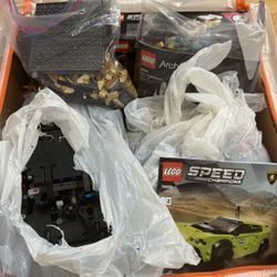 Legos lot, harry potter, Fast & Furious, avengers, architecture sets etc
