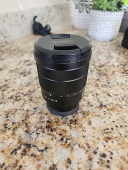 Sony FE 4/16-35 Lens