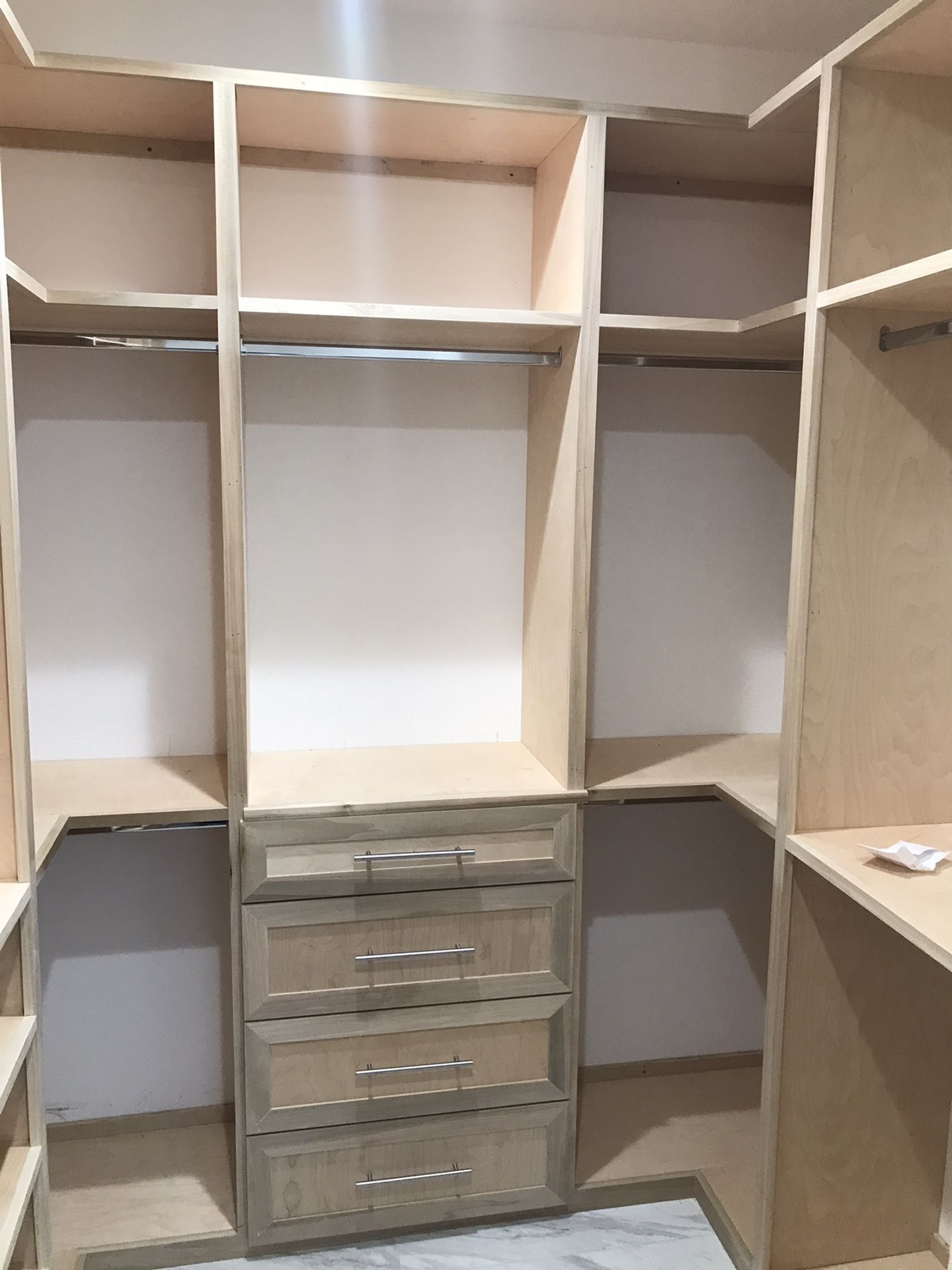 Closets Shelves Pantry’s