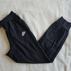 Nike Women's Joggers Size Xs