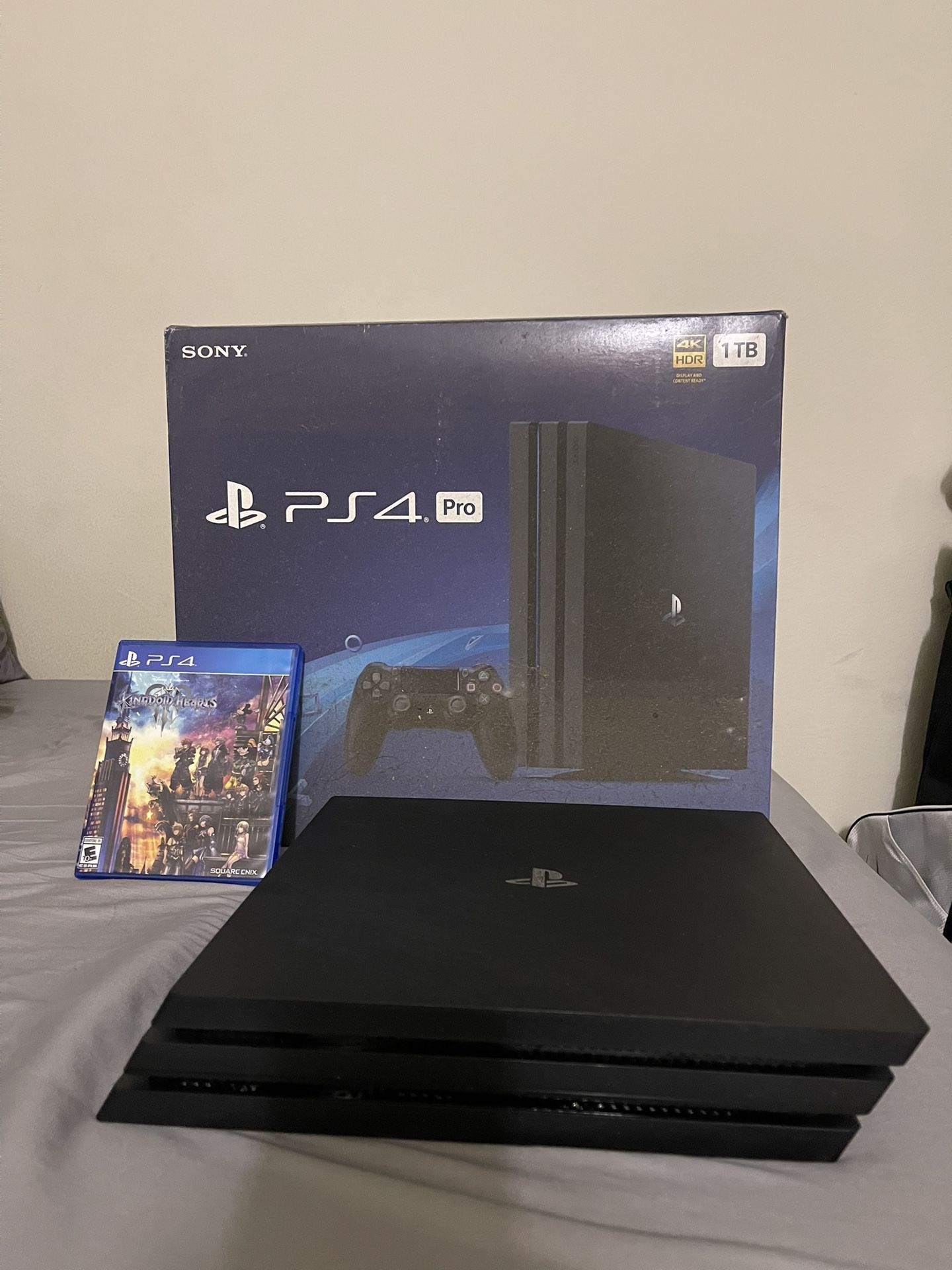 1TB PS4 Pro + Kingdom Hearts 3
