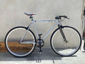 Retrospec Harper fixed gear/ single speed bicycle