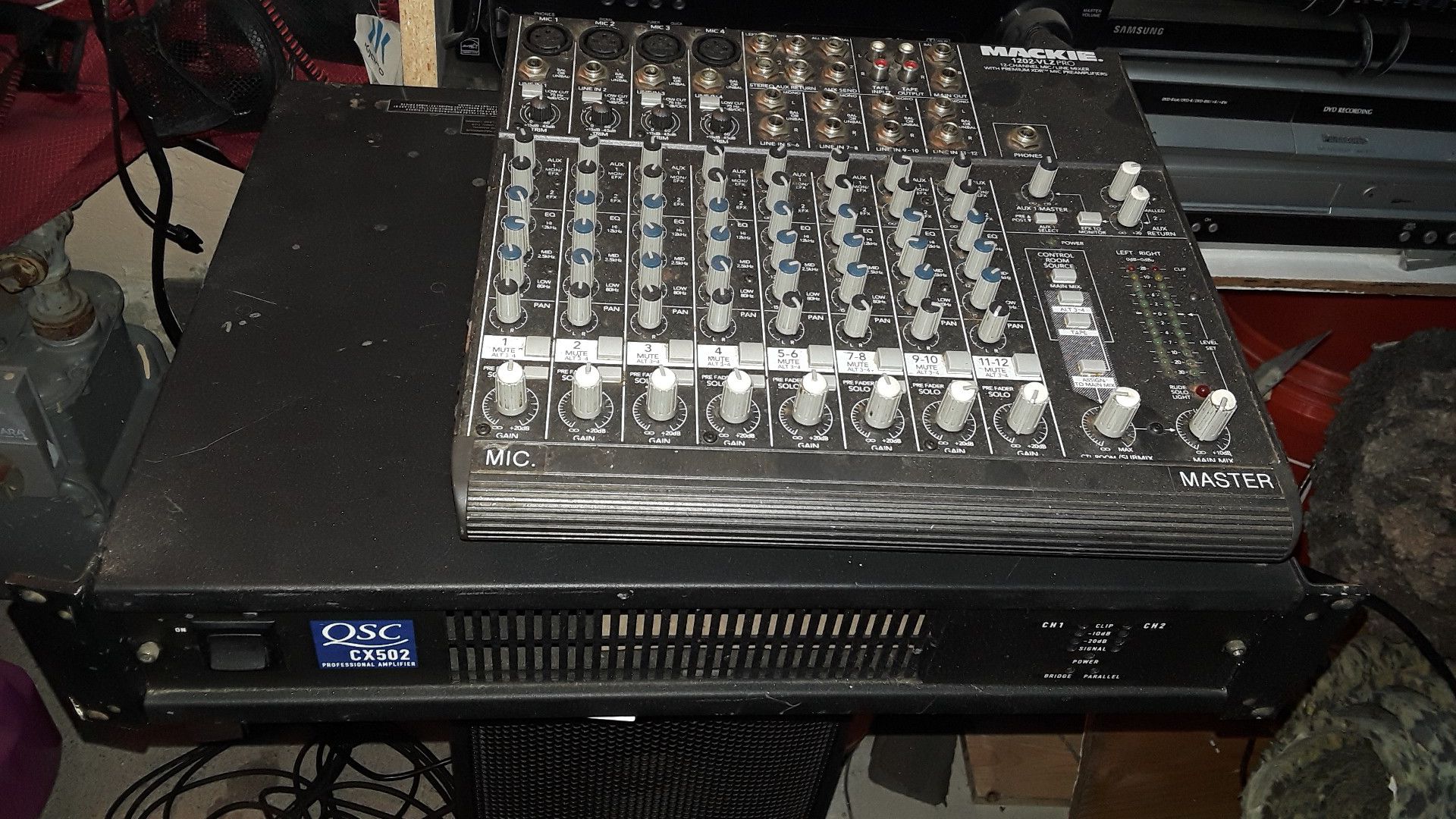 QSC amplificador y mixer