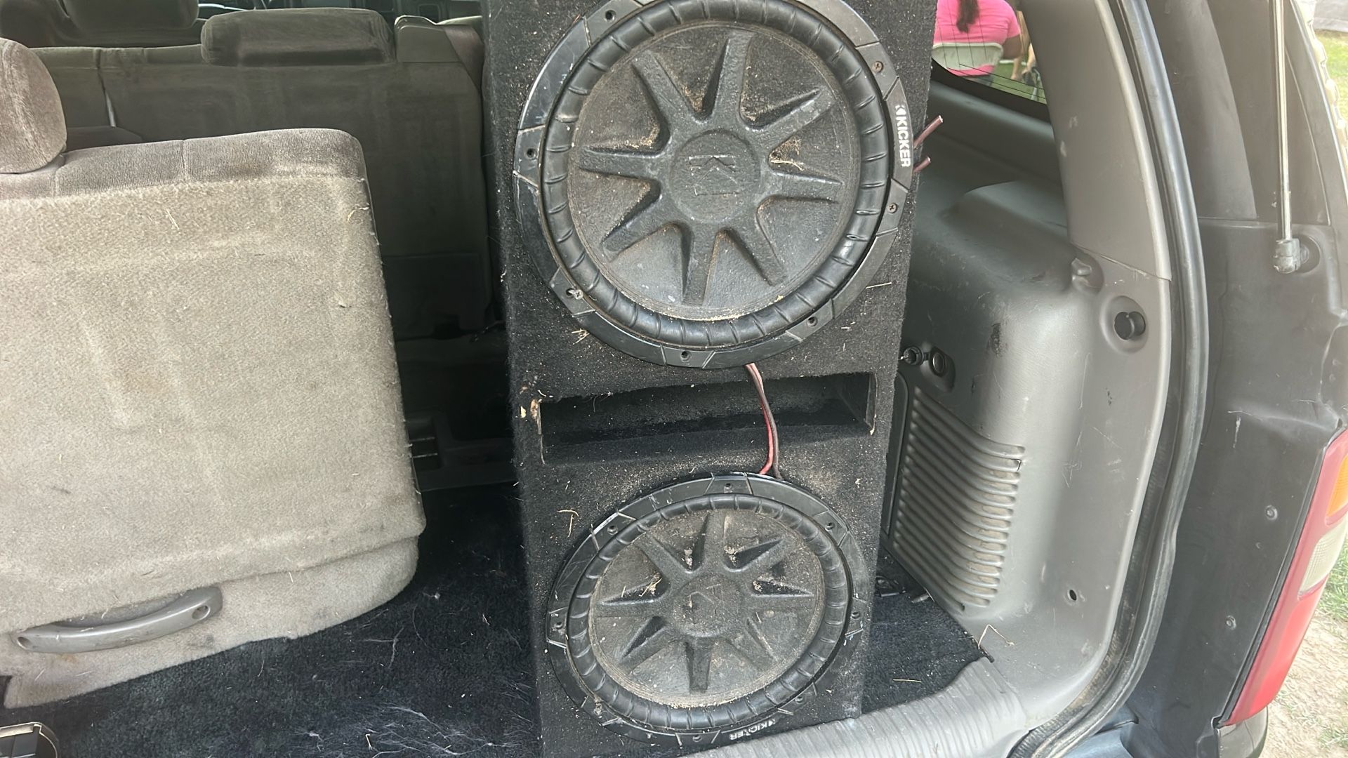 Kicker 2 12 Box