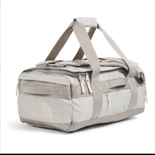 The North Face Base Camp Voyager Duffel 42l in Grey