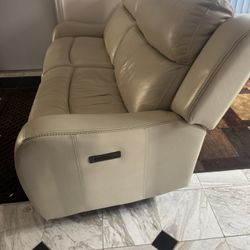 Reclining Couch 