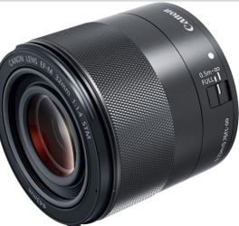 Canon EF-M 32mm f/1.4 STM Lens