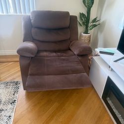 Recliner chair