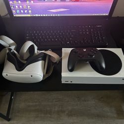 Xbox Series S And Oculus Quest 2