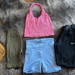 activewear  4 Items For 15$