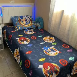 Twin bed with LED Lights 