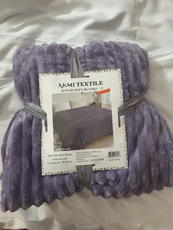 King Size Fuzzy Fleece Blanket 90x104 Soft Warm Fluffy Lightweight Bed 