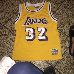 Magic Johnson Youth Size Medium  Perfect Condition  