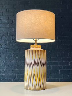 Mid-Century Modern Ceramic Table Lamp w/ Geometric ZigZag Pattern, c.1960's - Delivery Available