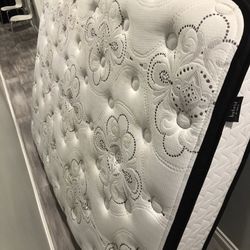 Hybrid Queen Size Mattress By Ashley & Box Spring For Sale