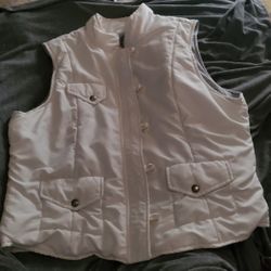 Large Sonoma white zip and button up vest BEST OFFER