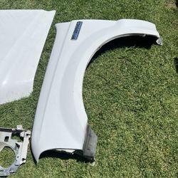  Ford F250 Excursion Driver  Fender