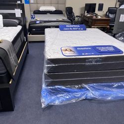 Queen Plush Top Mattress Sale!!