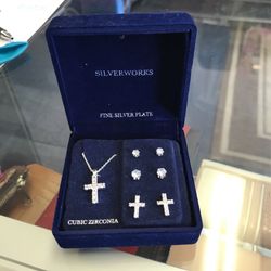 Silverworks Fine Silver Plate Cubic Zirconia Necklace And Earrings Set Retail $60