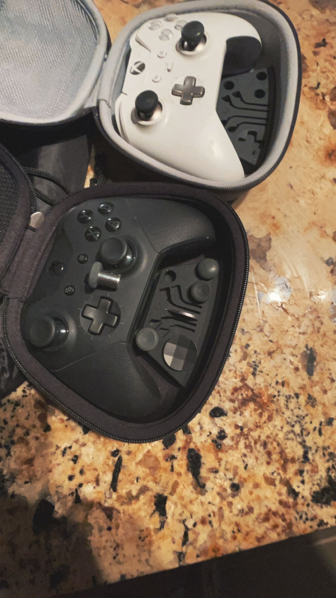 TWO XBOX ELITE SERIES 2&1 CONTROLLERS (BEST OFFER)