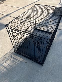 XL dog Crate/ Jaula para perro mediano y grande.