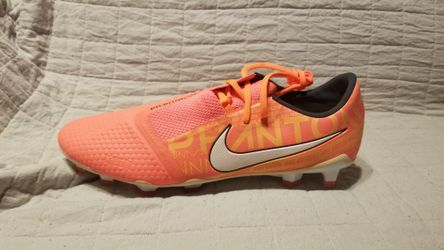 Nike Phantom venom Pro Size 9