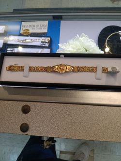 Women Gold Bracelet