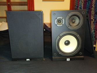 JBL D38 Speakers 🔊