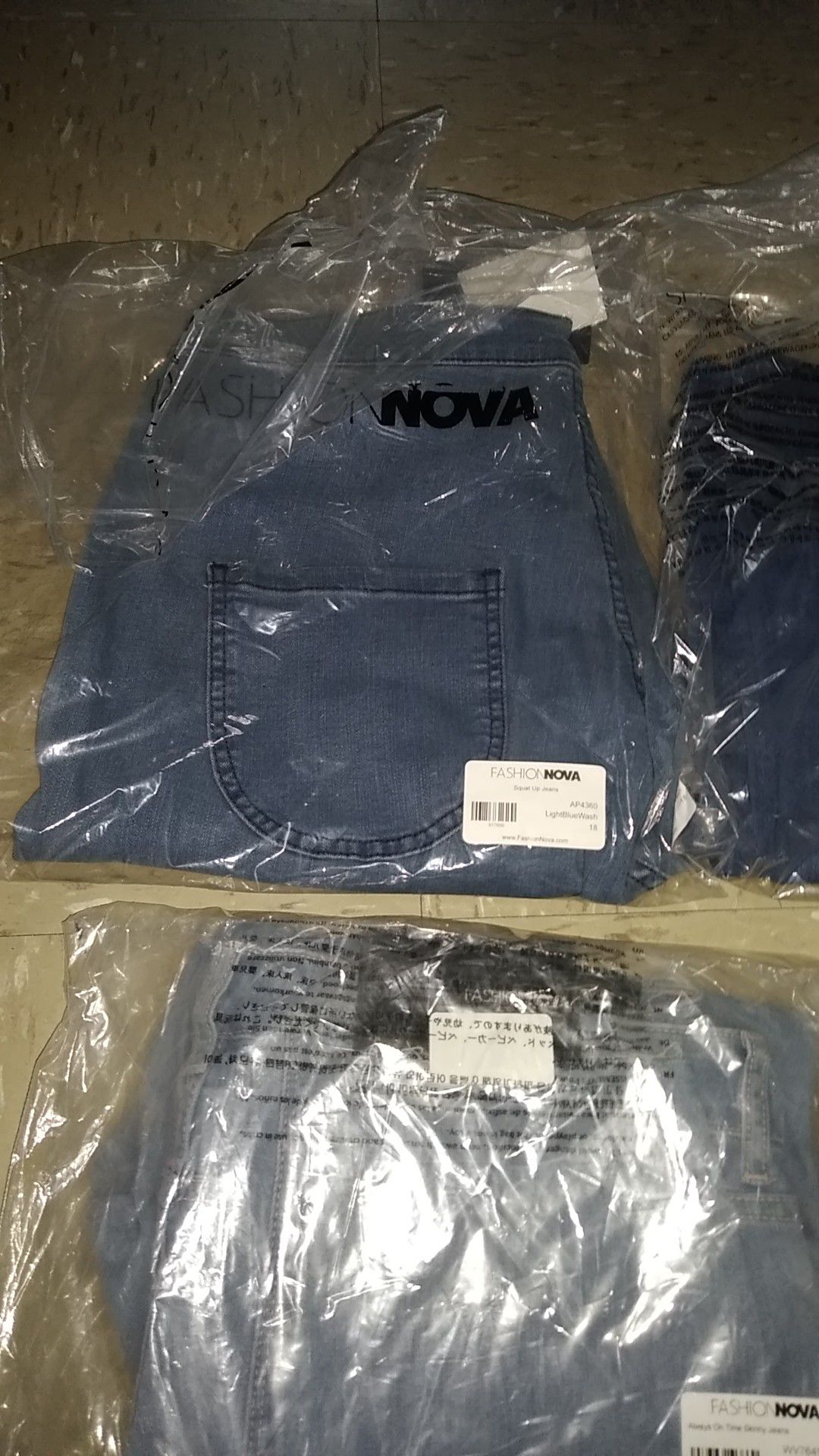 Fashion Nova stretch jeans size 18