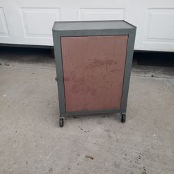 Metal Rolling Tool Cabinet Or Storage Cabinet 