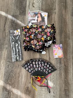 Dia de los Muertos Costume Props